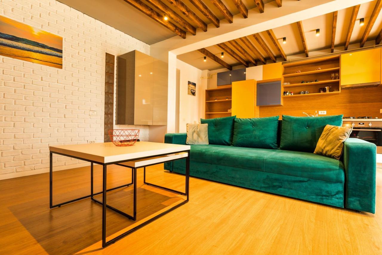 Aty Apartament Năvodari Eksteriør bilde